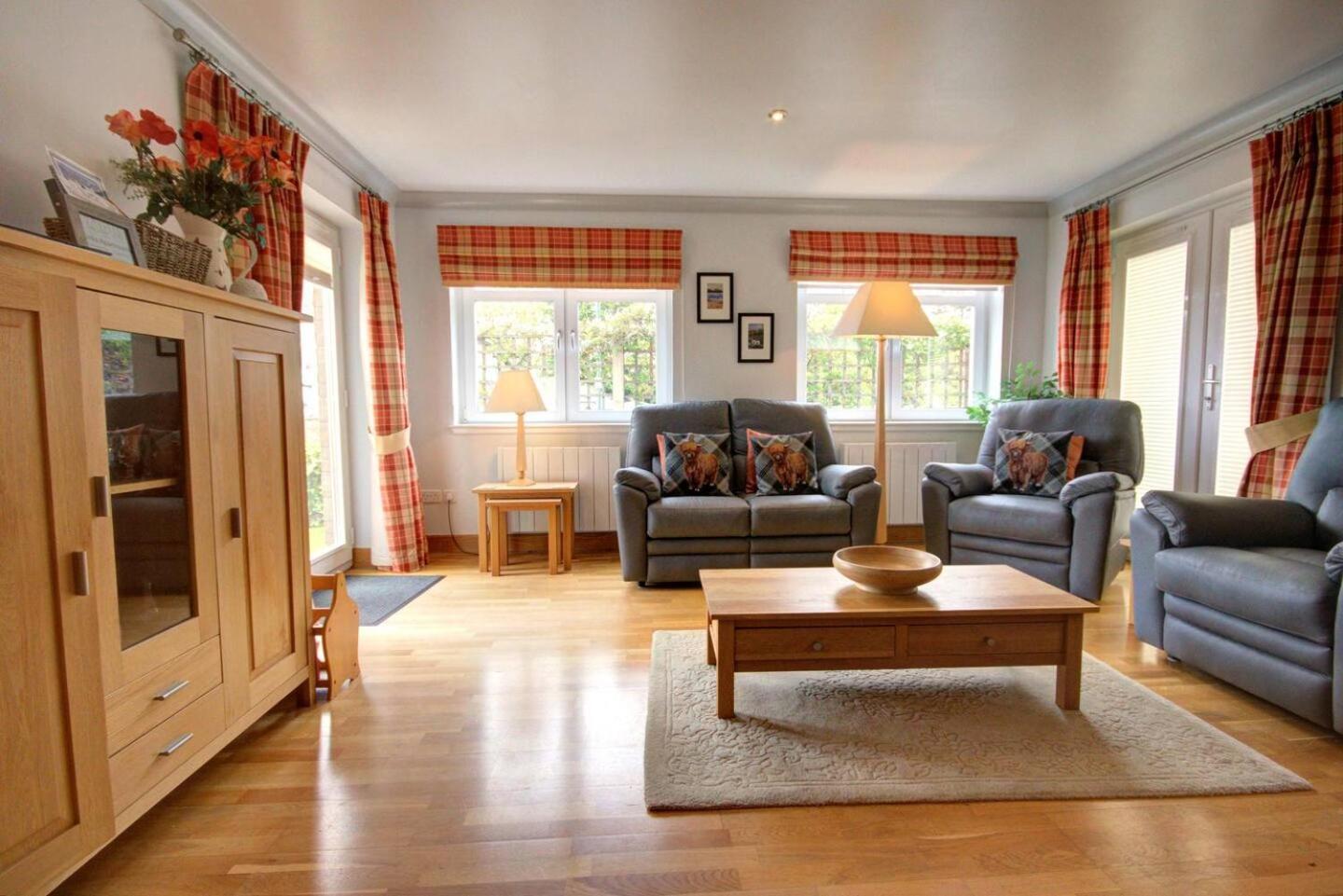 No1 The Links Apartment, Brora Buitenkant foto
