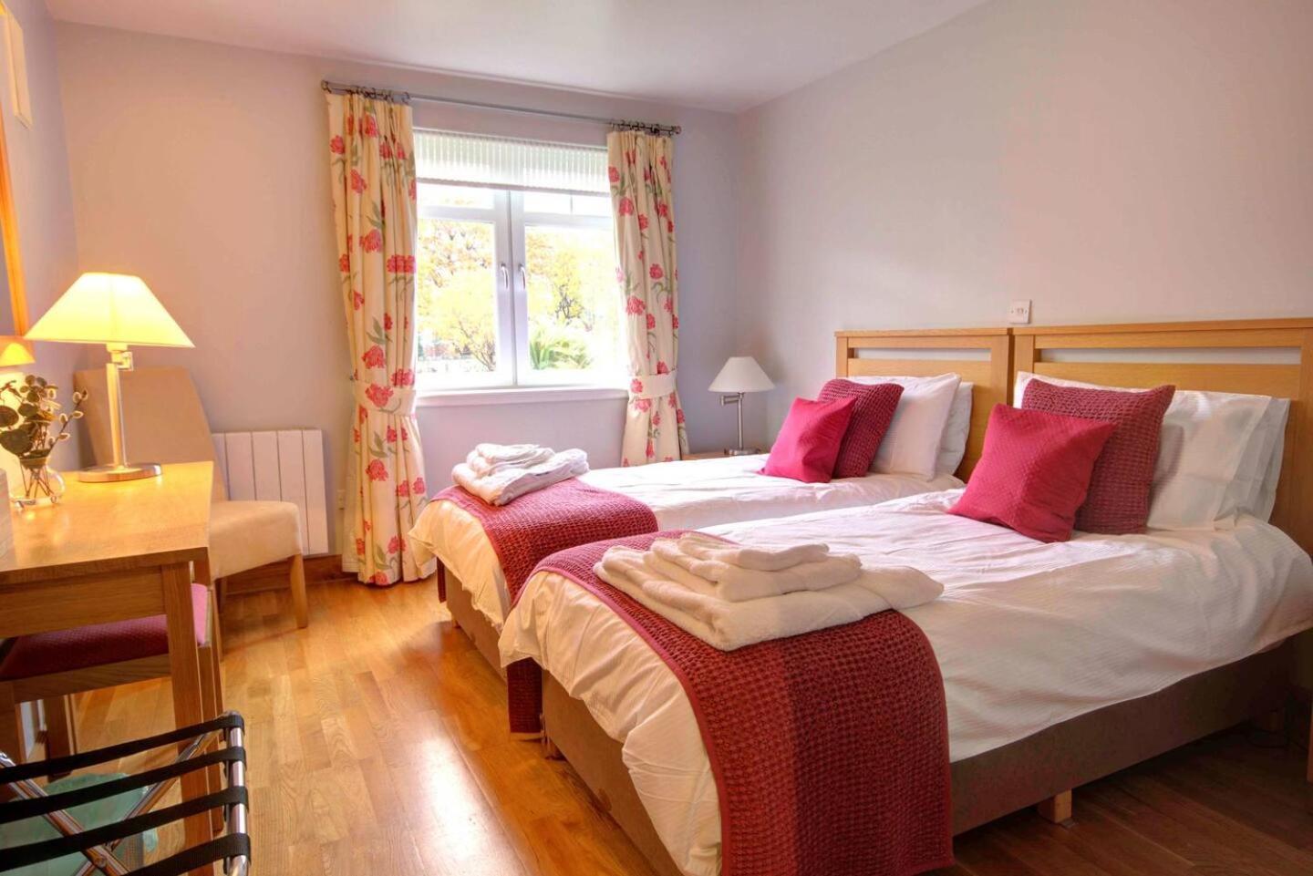 No1 The Links Apartment, Brora Buitenkant foto